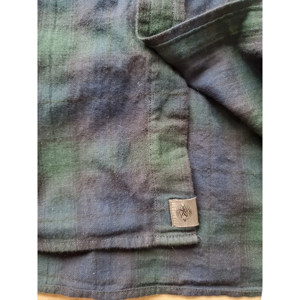 Banana Republic Mens medium Untucked Slim Fit Flannel, Plaid Cotton-blend